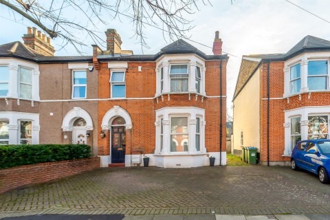 View Full Details for Greenvale Road, London