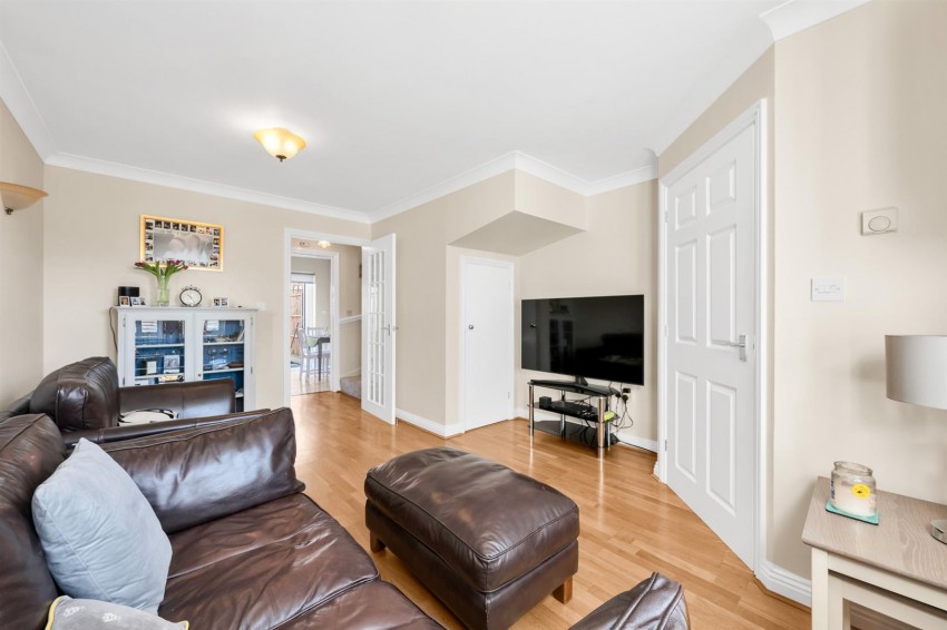 Images for Howerd Way, London