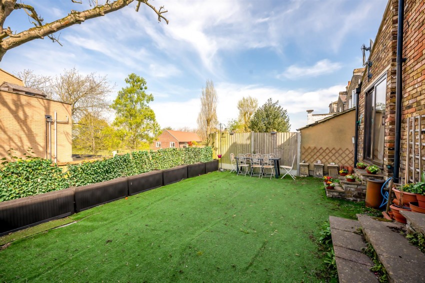 Images for Red Lion Lane, SE18