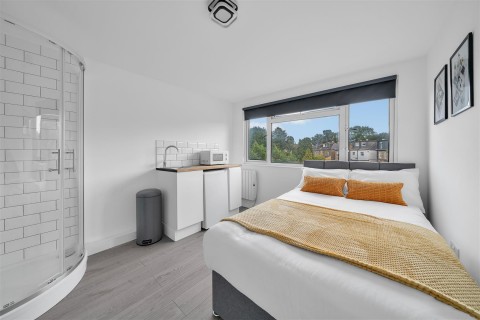 View Full Details for Well Hall Parade, London
