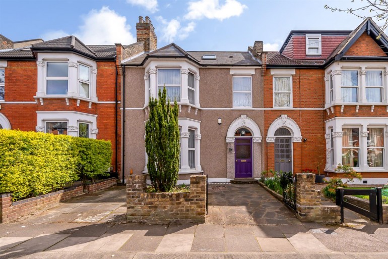 Greenvale Road, SE9