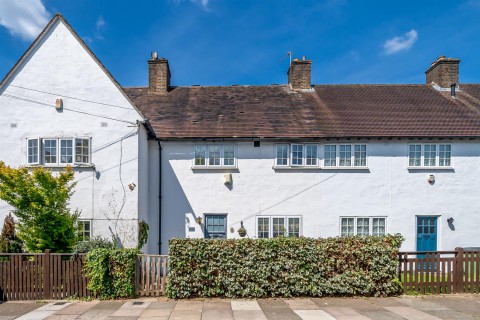 View Full Details for Martin Bowes Road, SE9