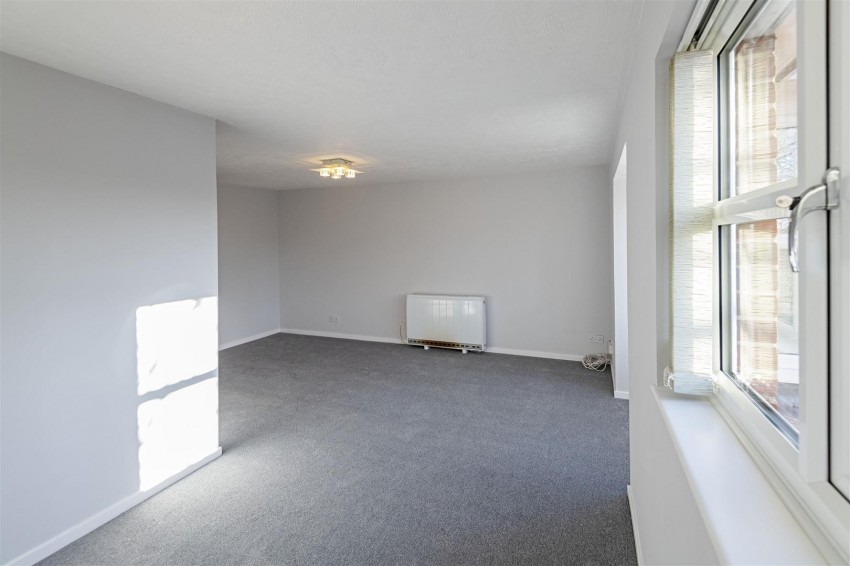 Images for Le May Avenue, London