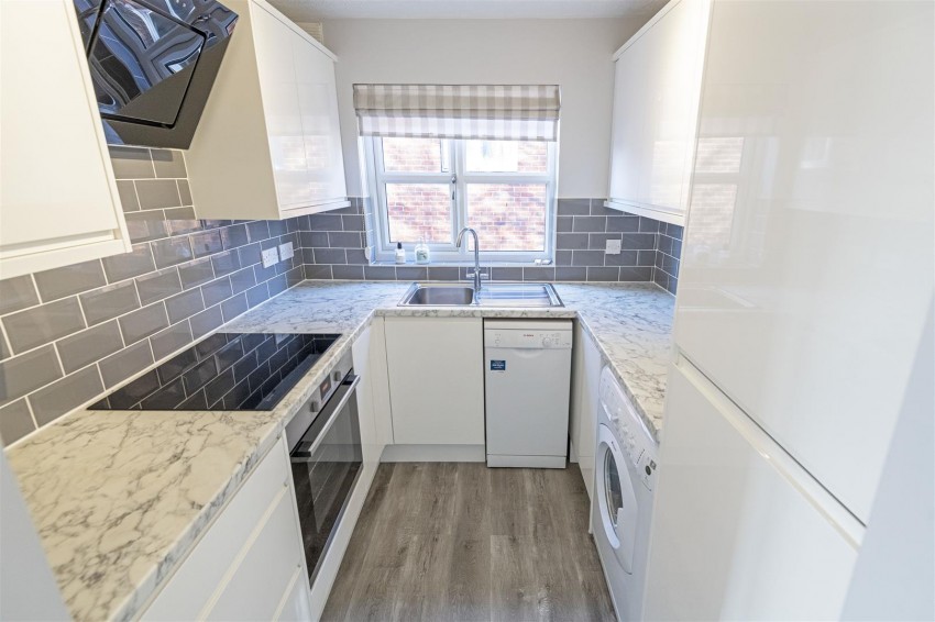 Images for Le May Avenue, London