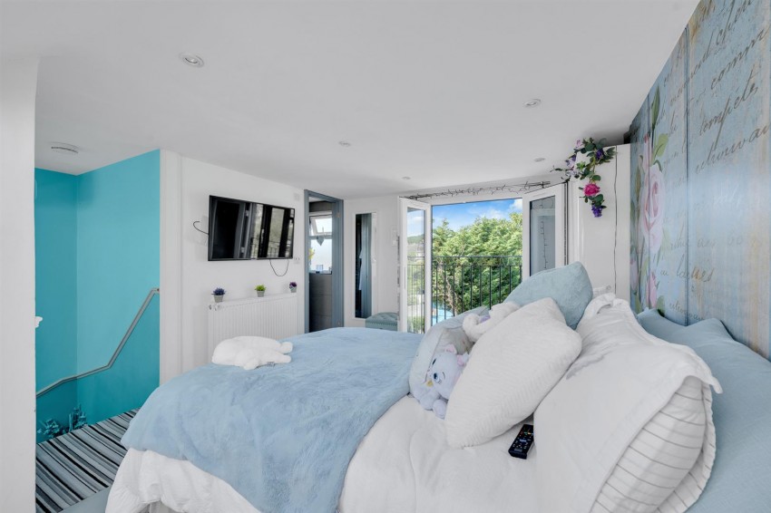 Images for Dumbreck Road, SE9