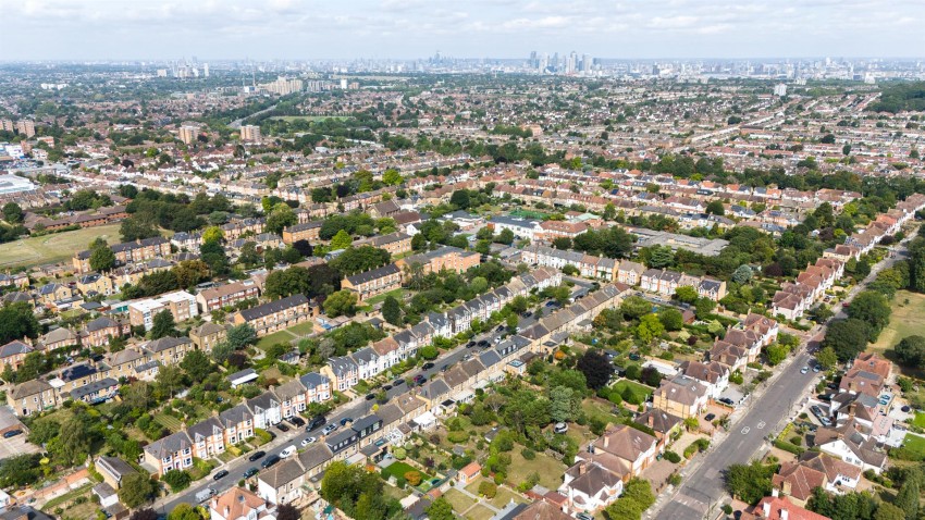 Images for Glenshiel Road, SE9