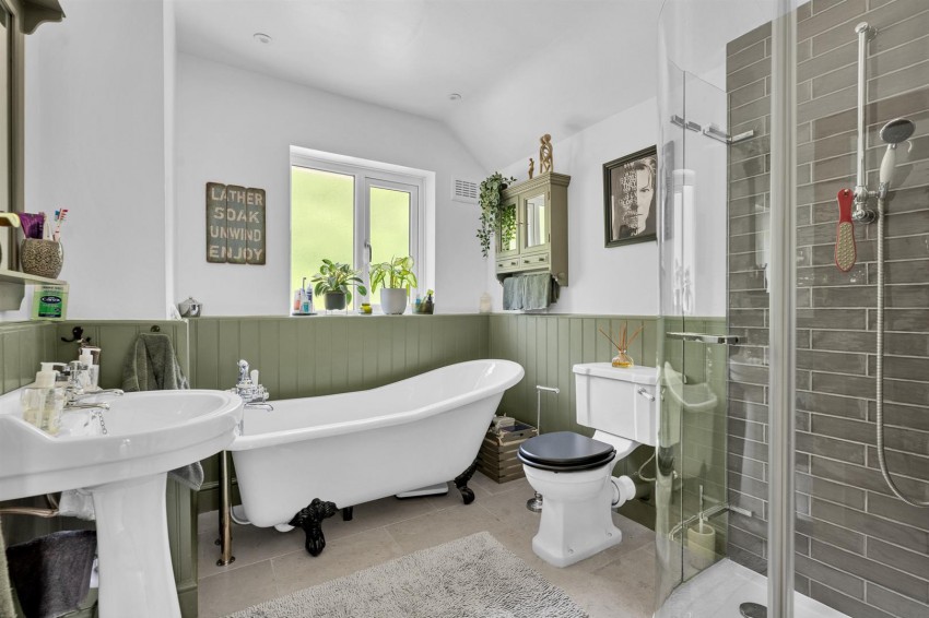 Images for Crookston Road, London
