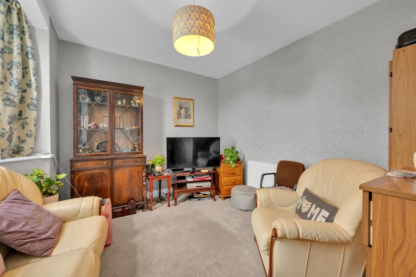 Images for Earlshall Road, London