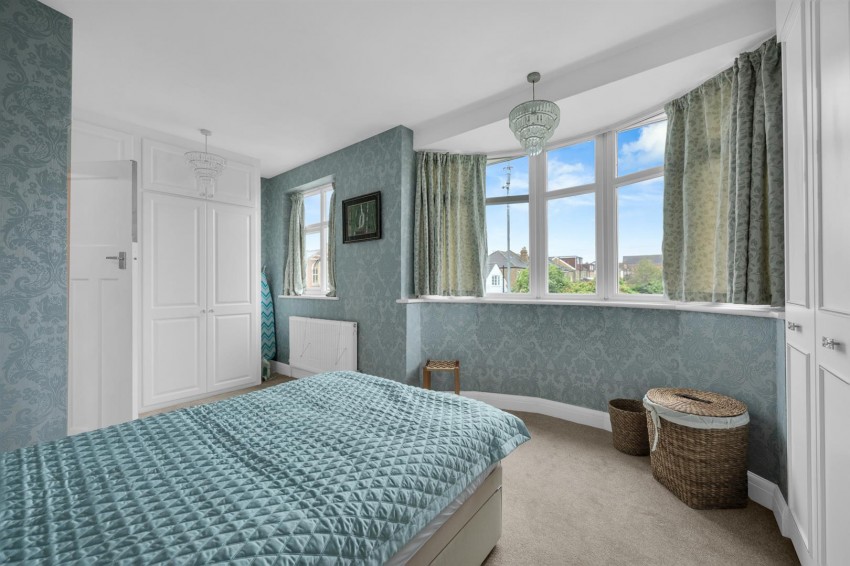 Images for Earlshall Road, London