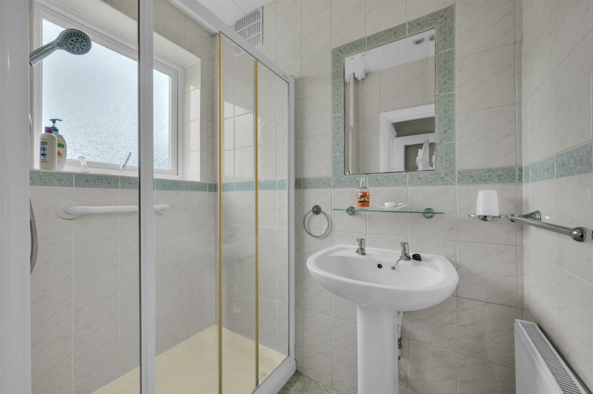 Images for Earlshall Road, London