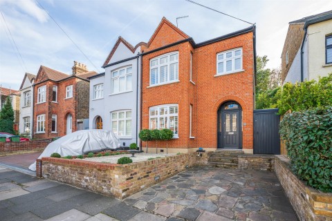 View Full Details for Dunvegan Road, SE9