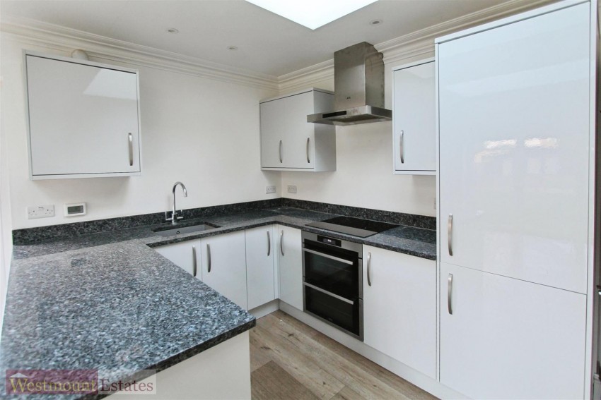 Images for Greenvale Road, Eltham