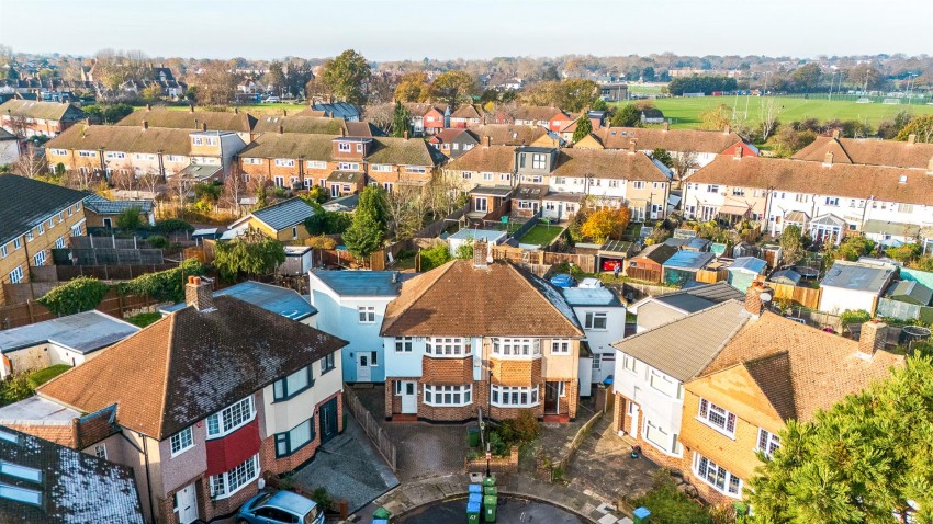 Images for Sparrows Lane, New Eltham