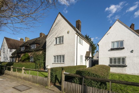 View Full Details for Well Hall Road, London, SE9