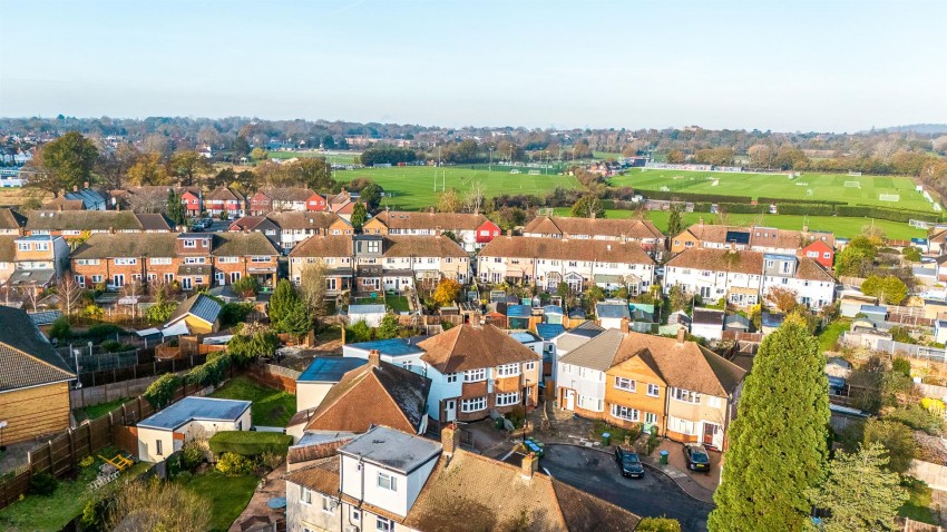 Images for Sparrows Lane, New Eltham