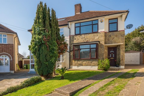 View Full Details for Glenhead Close, SE9
