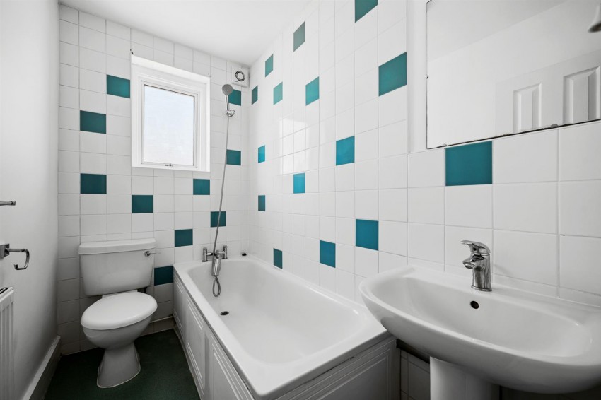 Images for Court Yard, SE9