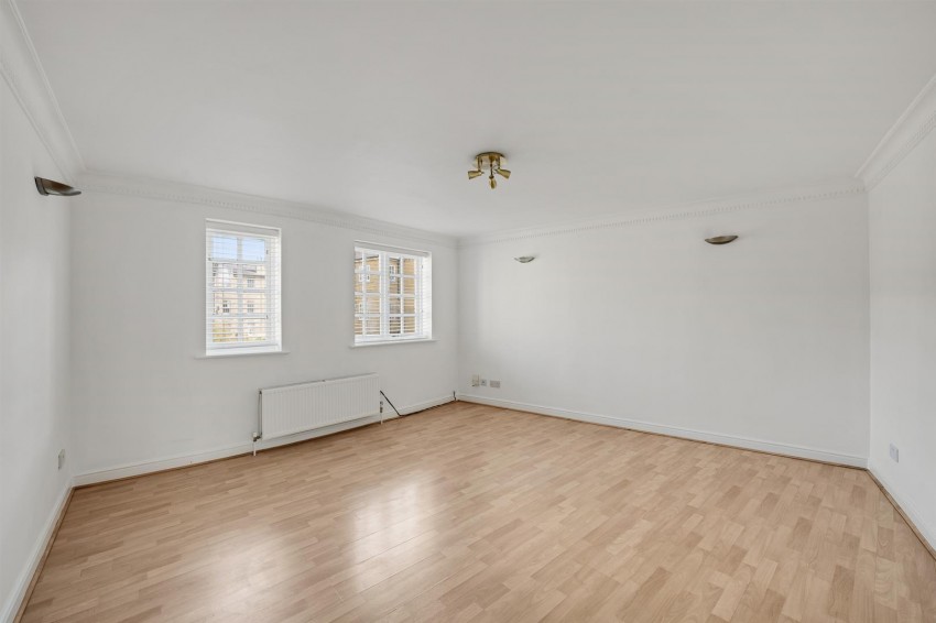 Images for Gilbert Close, Shooters Hill, SE18