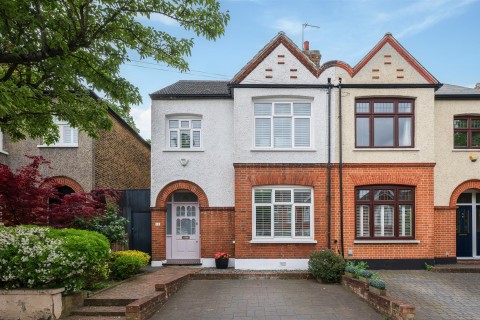 View Full Details for Dunvegan Road, SE9