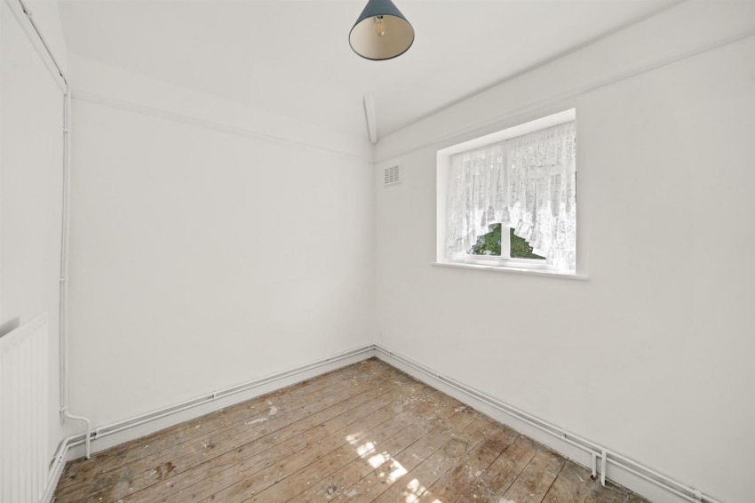 Images for Kingsholm Gardens, SE9