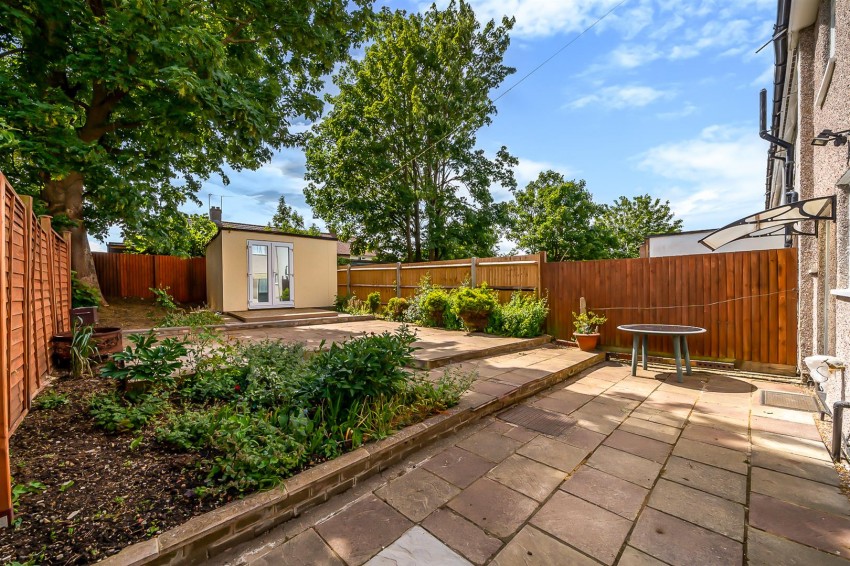 Images for Kingsholm Gardens, SE9