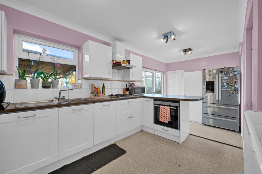 Images for Sparrows Lane, New Eltham