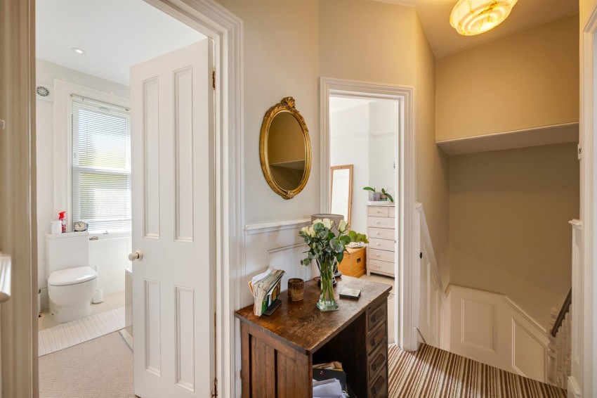 Images for Greenvale Road, London