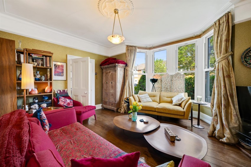 Images for Greenvale Road, London
