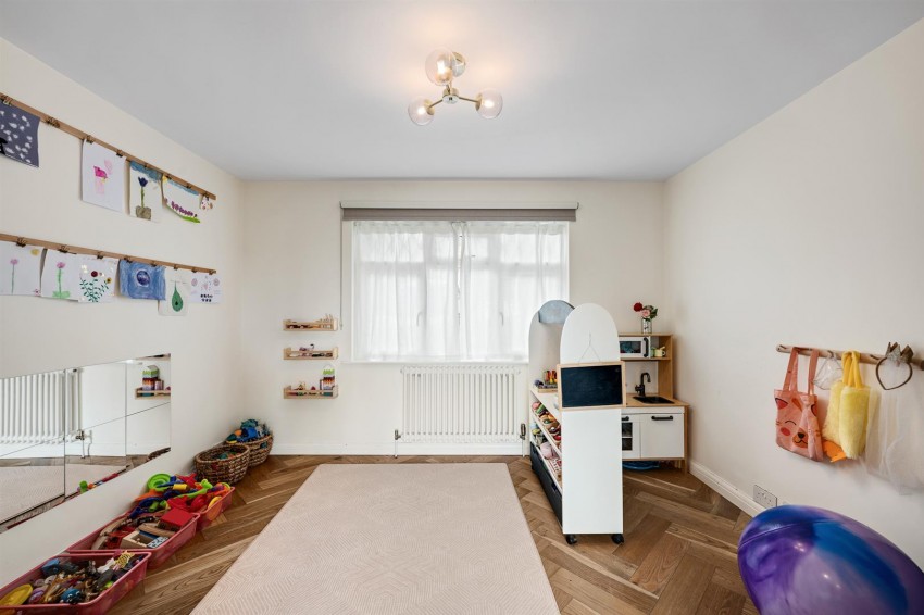 Images for Heatherbank, SE9