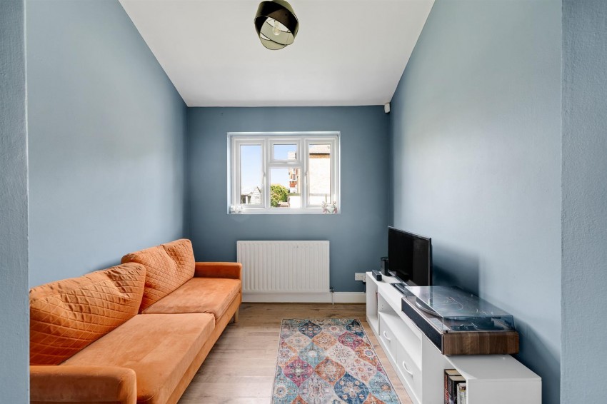 Images for Gourock Road, London