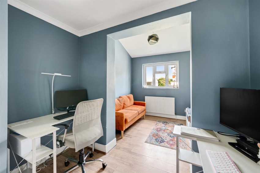 Images for Gourock Road, London