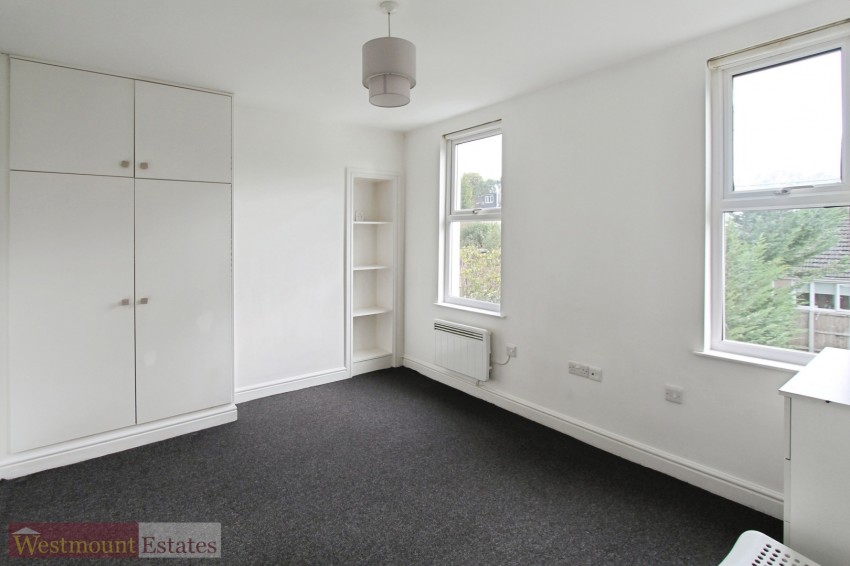 Images for Greenvale Road, Eltham