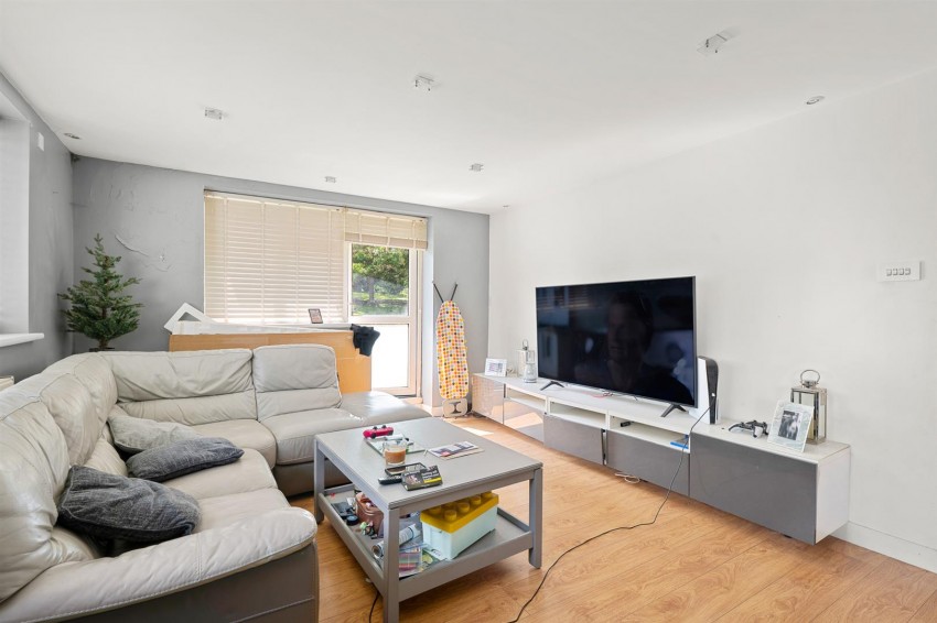 Images for Upper Wickham Lane, Welling