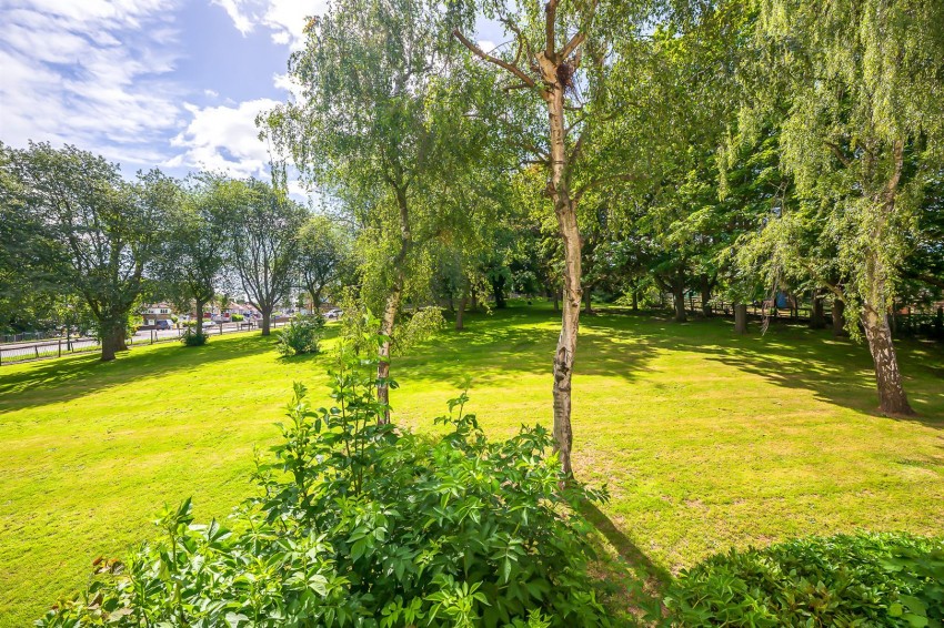 Images for Upper Wickham Lane, Welling