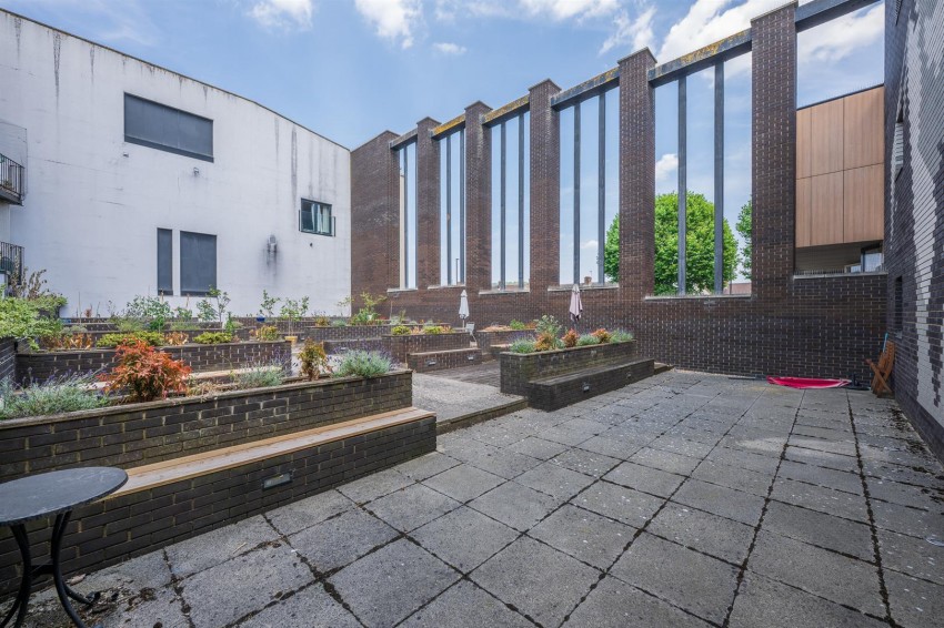Images for Well Hall Road, London